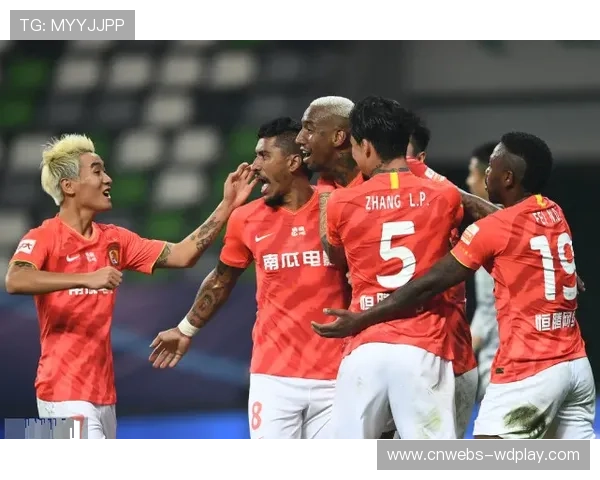 阿卡与辛纳温网决赛再遇，草地霸主之争悬念重重