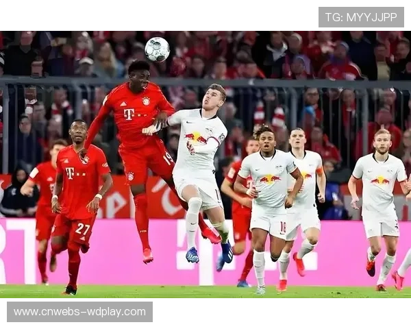 莱比锡红牛防线崩盘分析，高位逼抢战术遭拜仁针对性破解