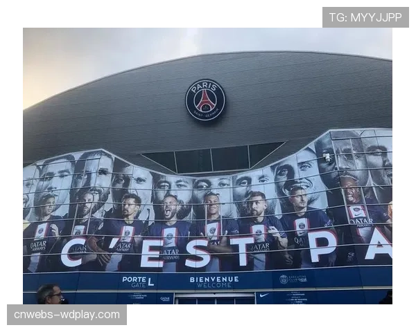 王子公园球场历史溯源：横跨高速公路的建筑奇迹与现代化挑战